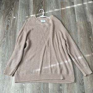 Old Navy Women’s sweater